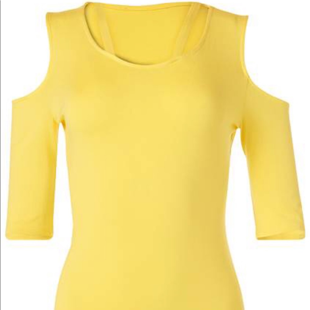 Cold Shoulder Top - Picture 2 of 4